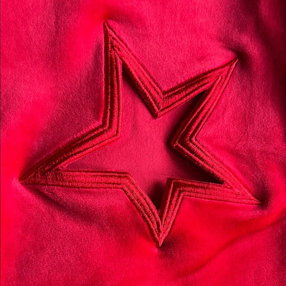 Paris Hilton Red Star Pants NWOT - Picture 3 of 5